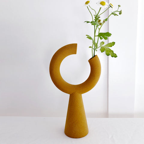 Ito Vase Budvase Metalepsis Metaobjects