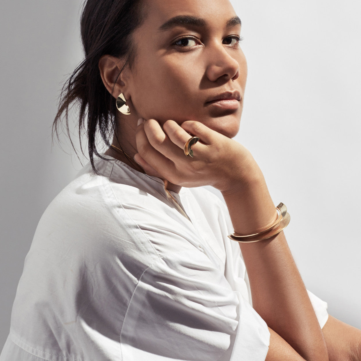 Metalepsis Lygia Earrings with Lygia Cuff and Ring