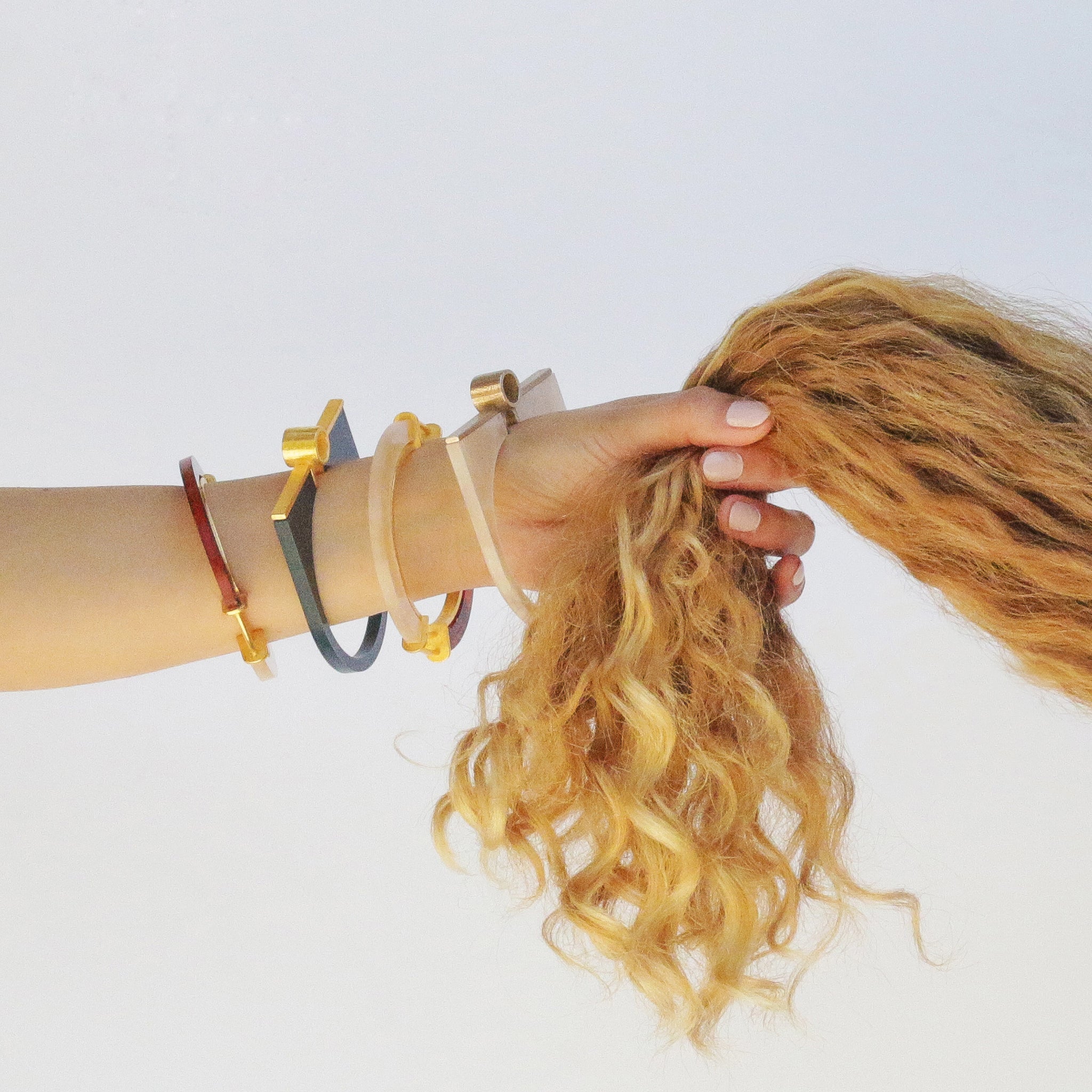 Metalepsis NeoNeo bangle Helio two tone tortoise pearlescent