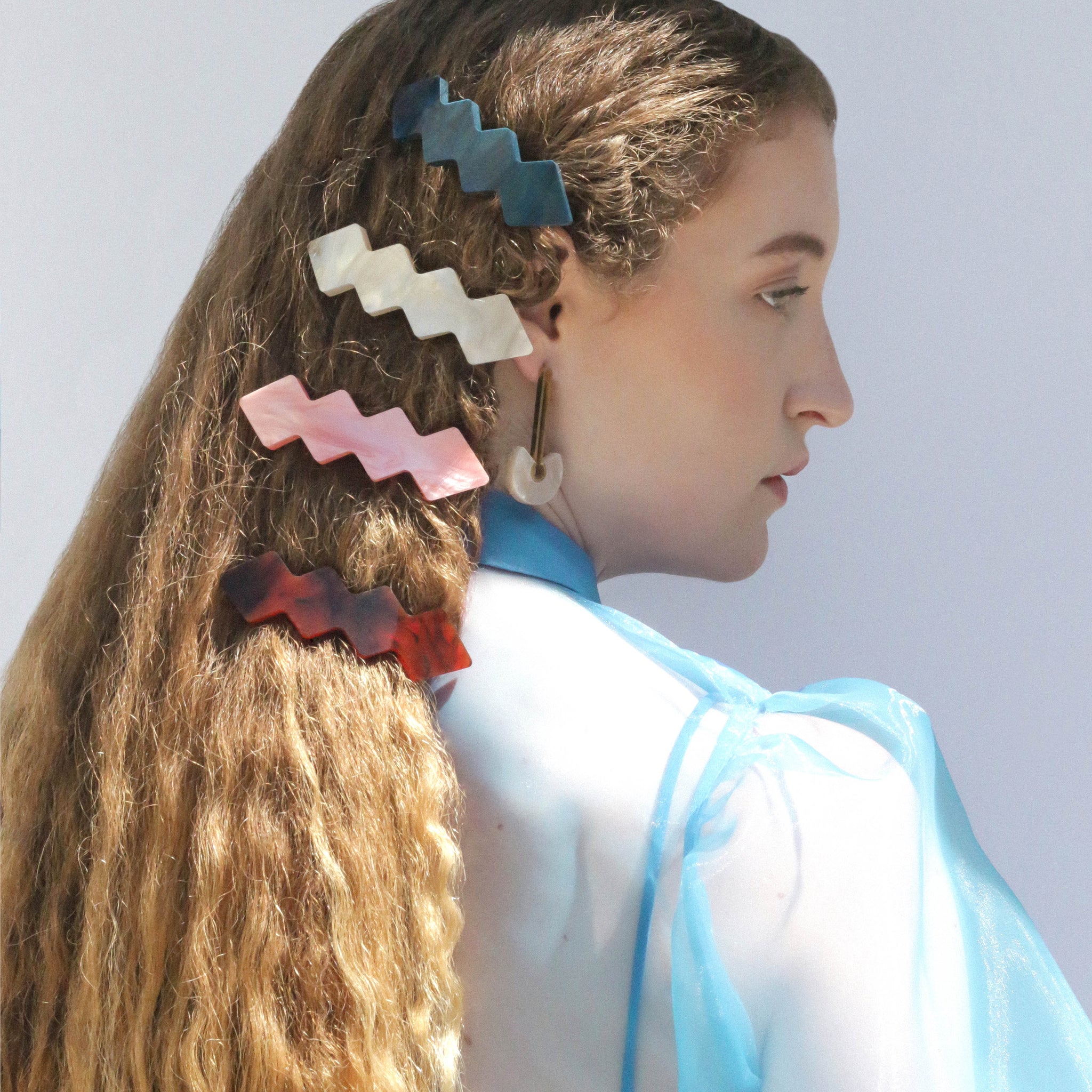 Metalepsis NeoNeo Barrette ripple pearlescent