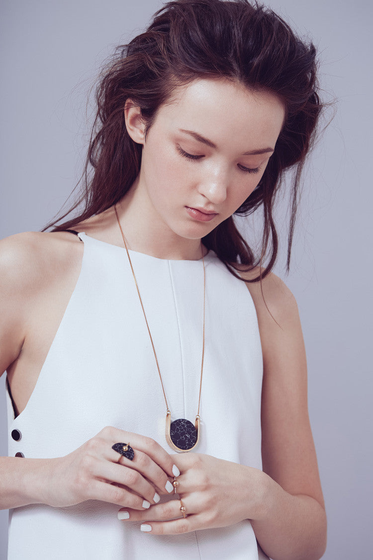 Neutron Necklace - high polish; shown with split atom ring