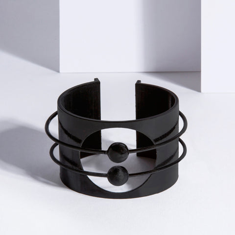 metalepsis matte black orbit cuff
