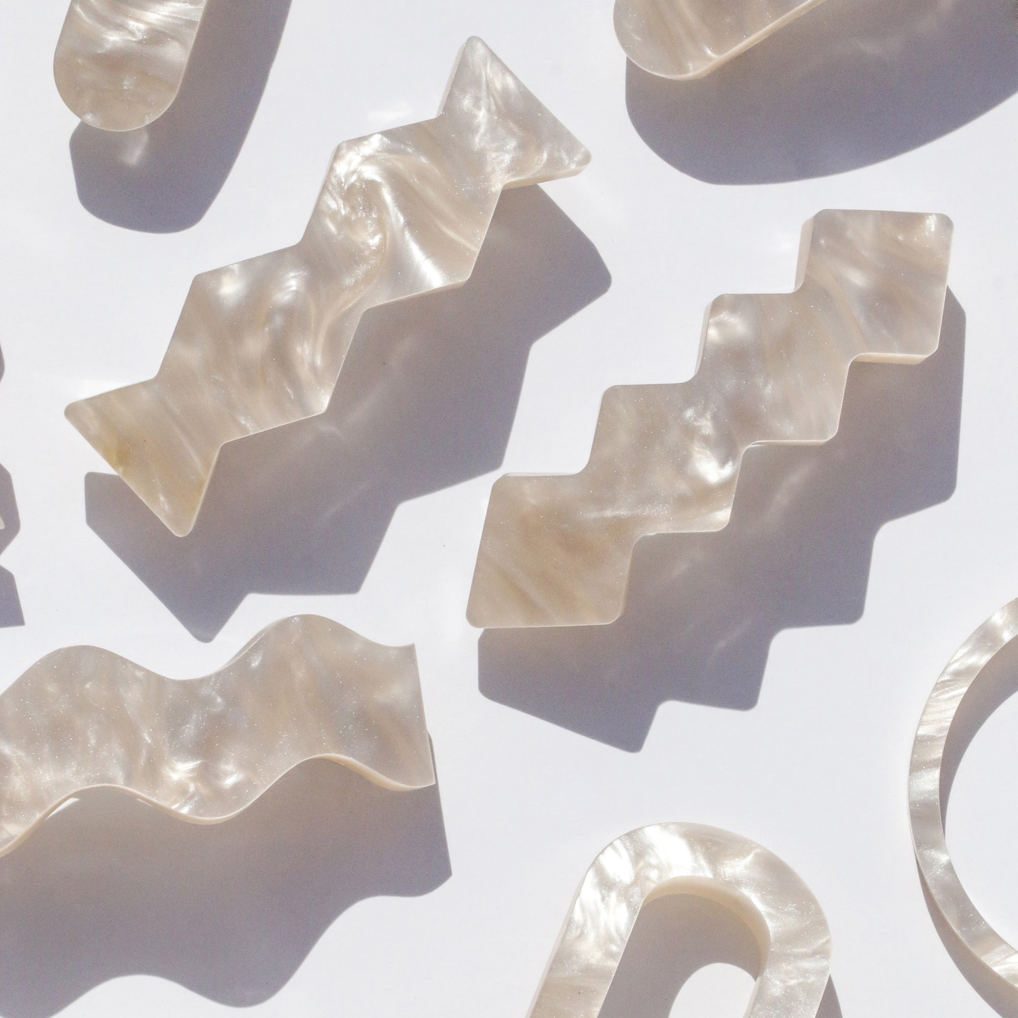 Metalepsis NeoNeo Barrette ripple pearlescent