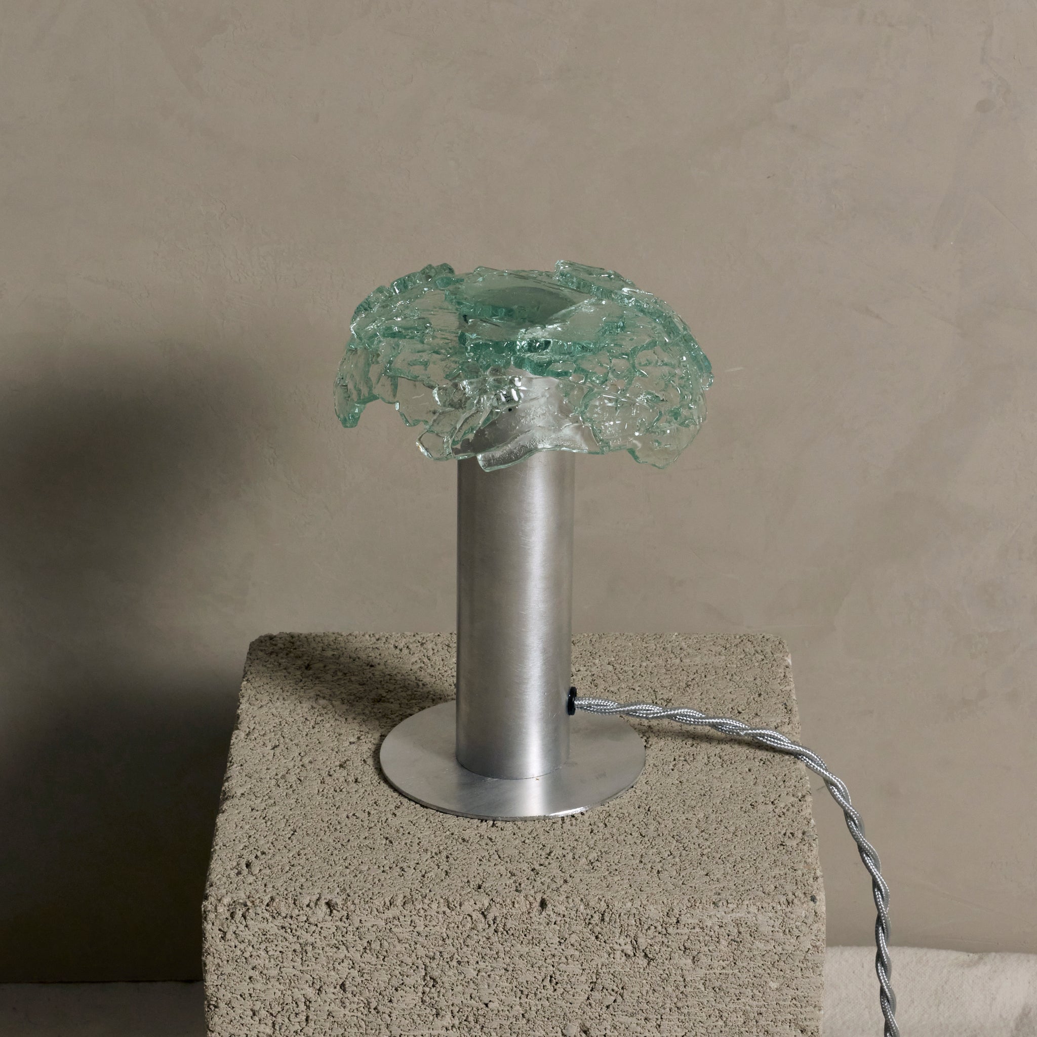 AUREOLE MINI Table Lamp- ROUND